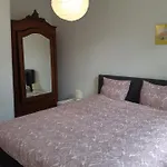 Chez Therese Ставело